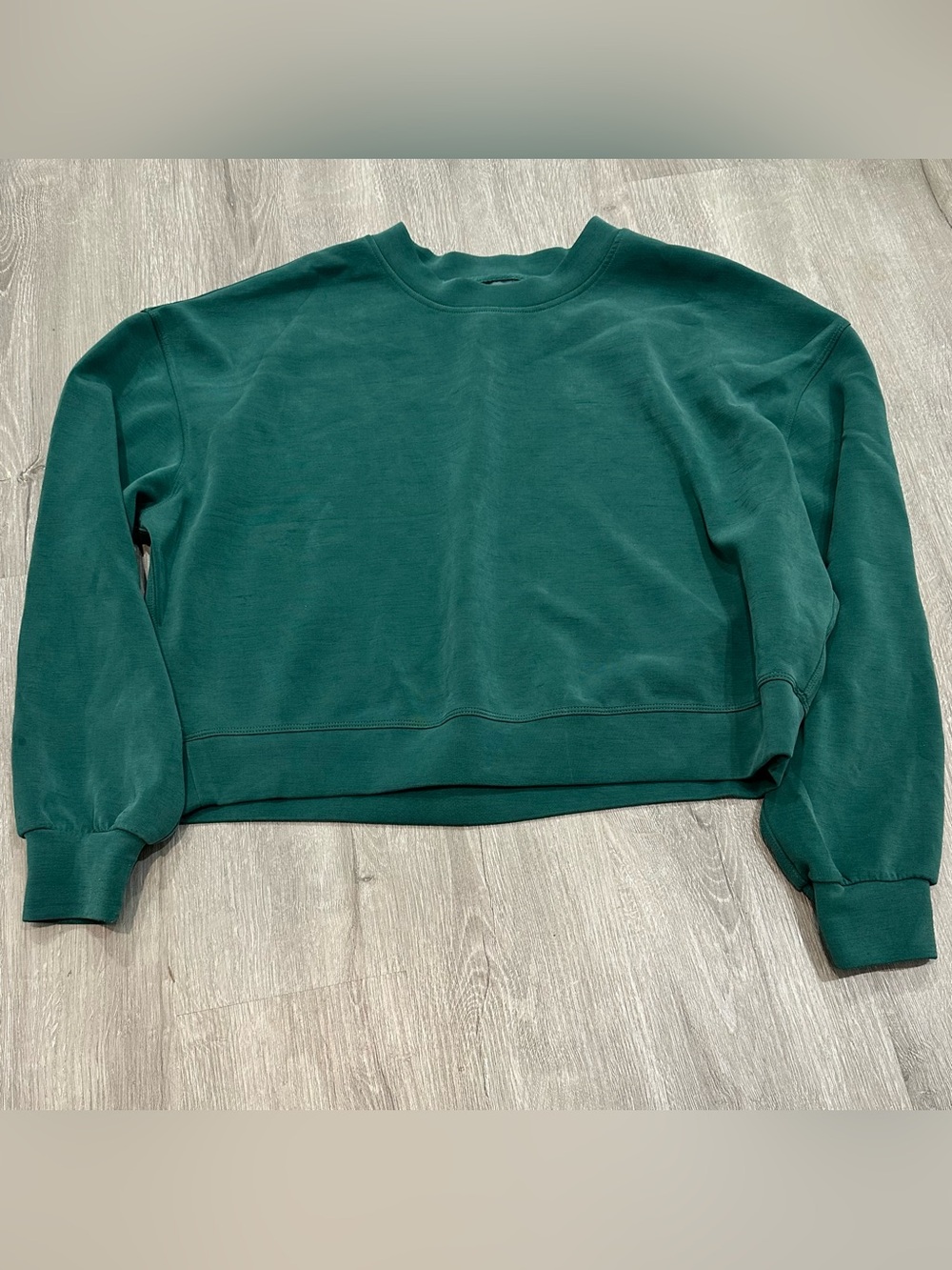 Altar'd State Green Crewneck Sweatshirt Buttery Soft Womens Small